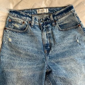 Abercrombie and Fitch mom high rise jean